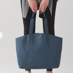 Lululemon All Day Tote